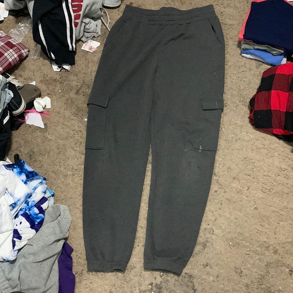 grey cargo joggers